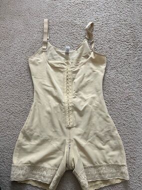 Yianna Full-Body Shaper Bodysuit with Lace Trim